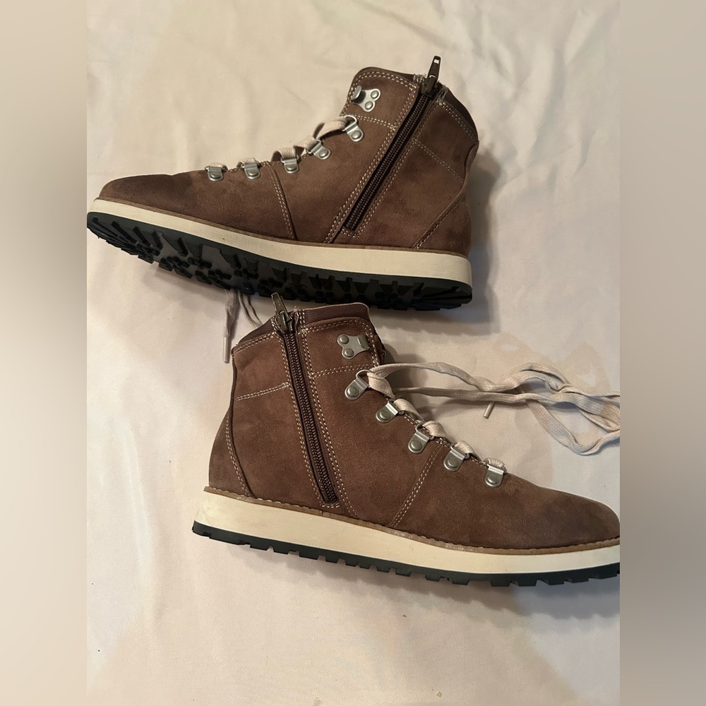 Universal Threads Boots Size 8.5 - image 7